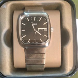 Fossil men’s watch. New never worn.